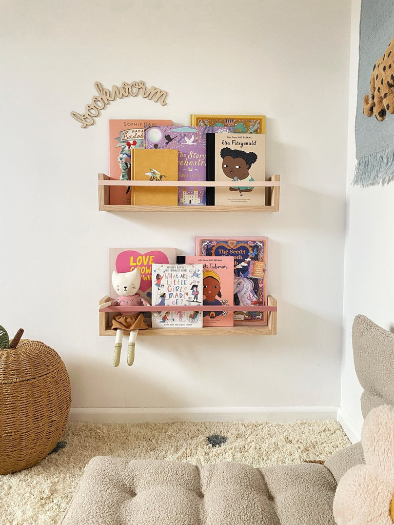 Autumn's Corner - The Bookshelf - Acorn & Pip_Autumns Corner