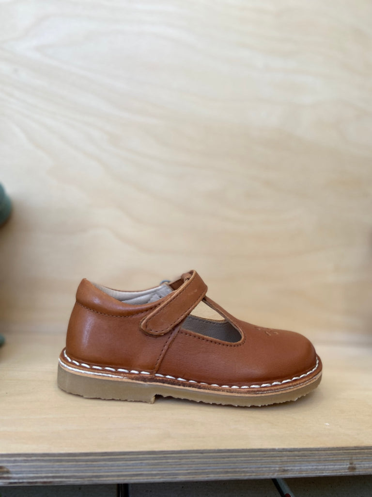 Petasil: Ciara 2 Velcro Shoes - Cognac Savana - Acorn & Pip_Petasil