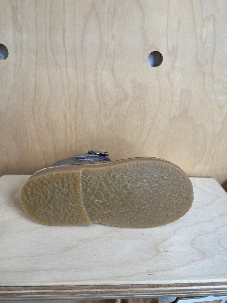 Petasil: Susy T - Bar Velcro Shoes - Concrete Roma - Acorn & Pip_Petasil